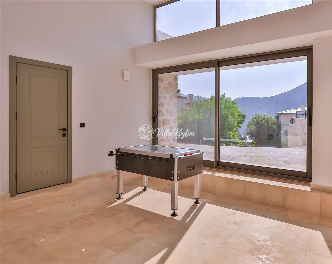 Villa Eliza — 65