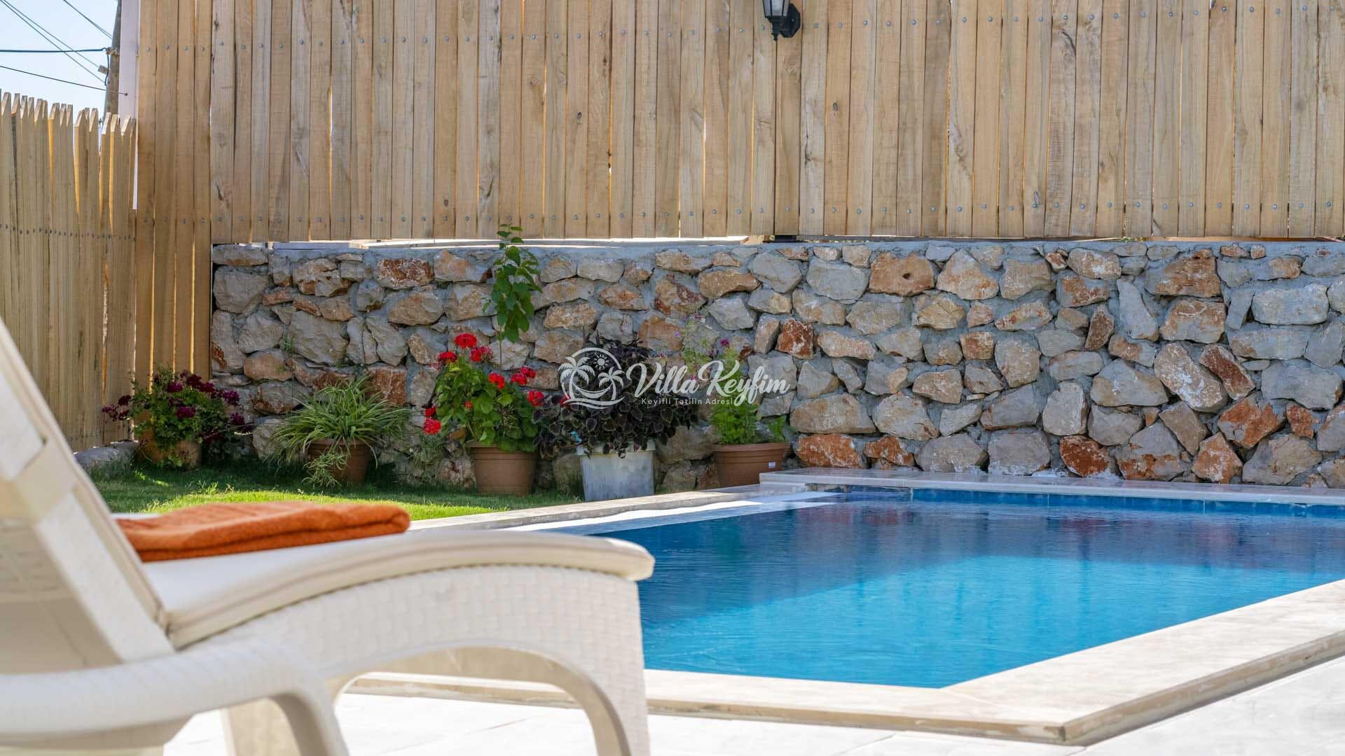Villa Pamir — 9