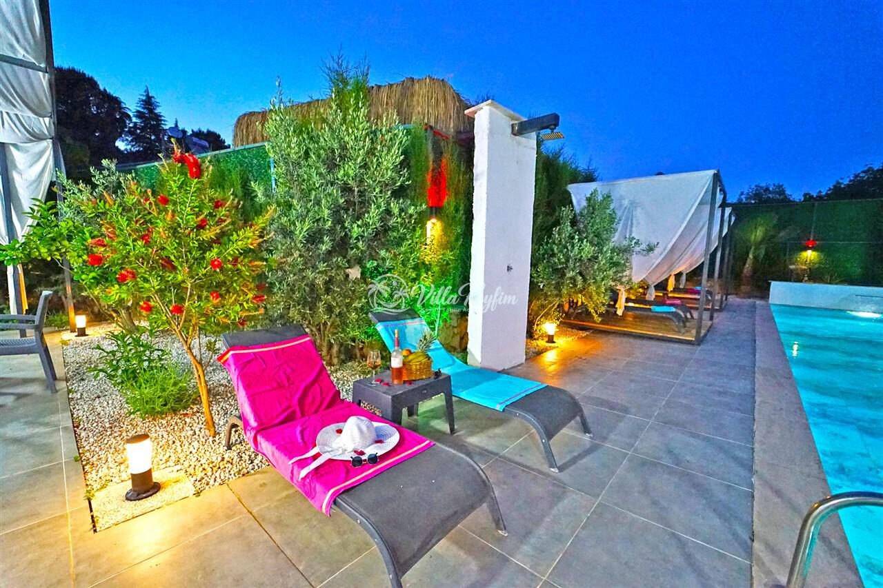 Villa Mamon Luxury Life — 135