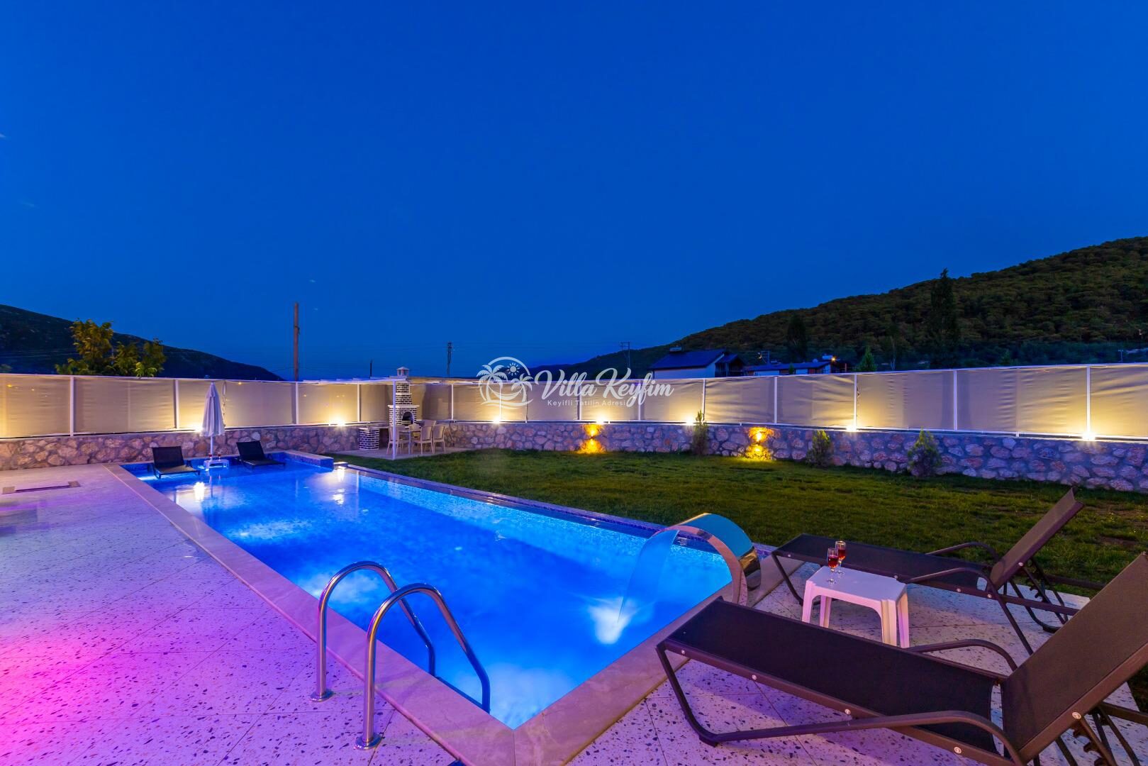 Villa Guru — 10