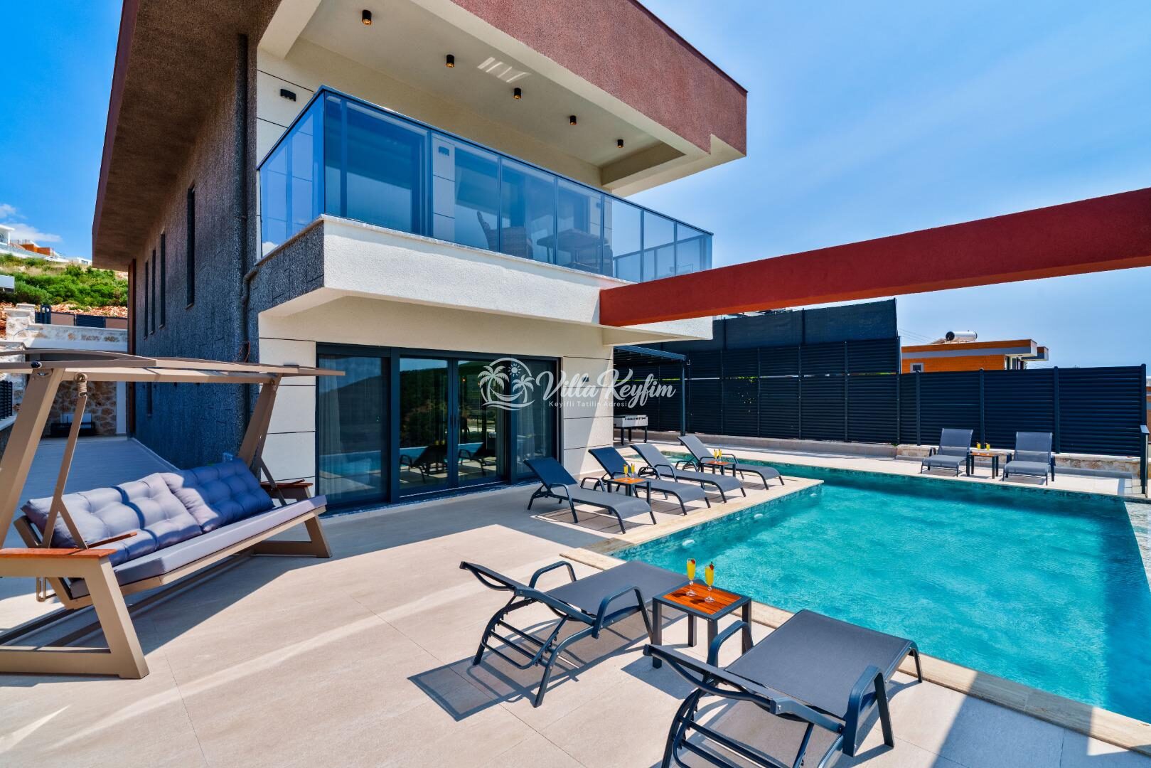 Villa Newcastle — 15