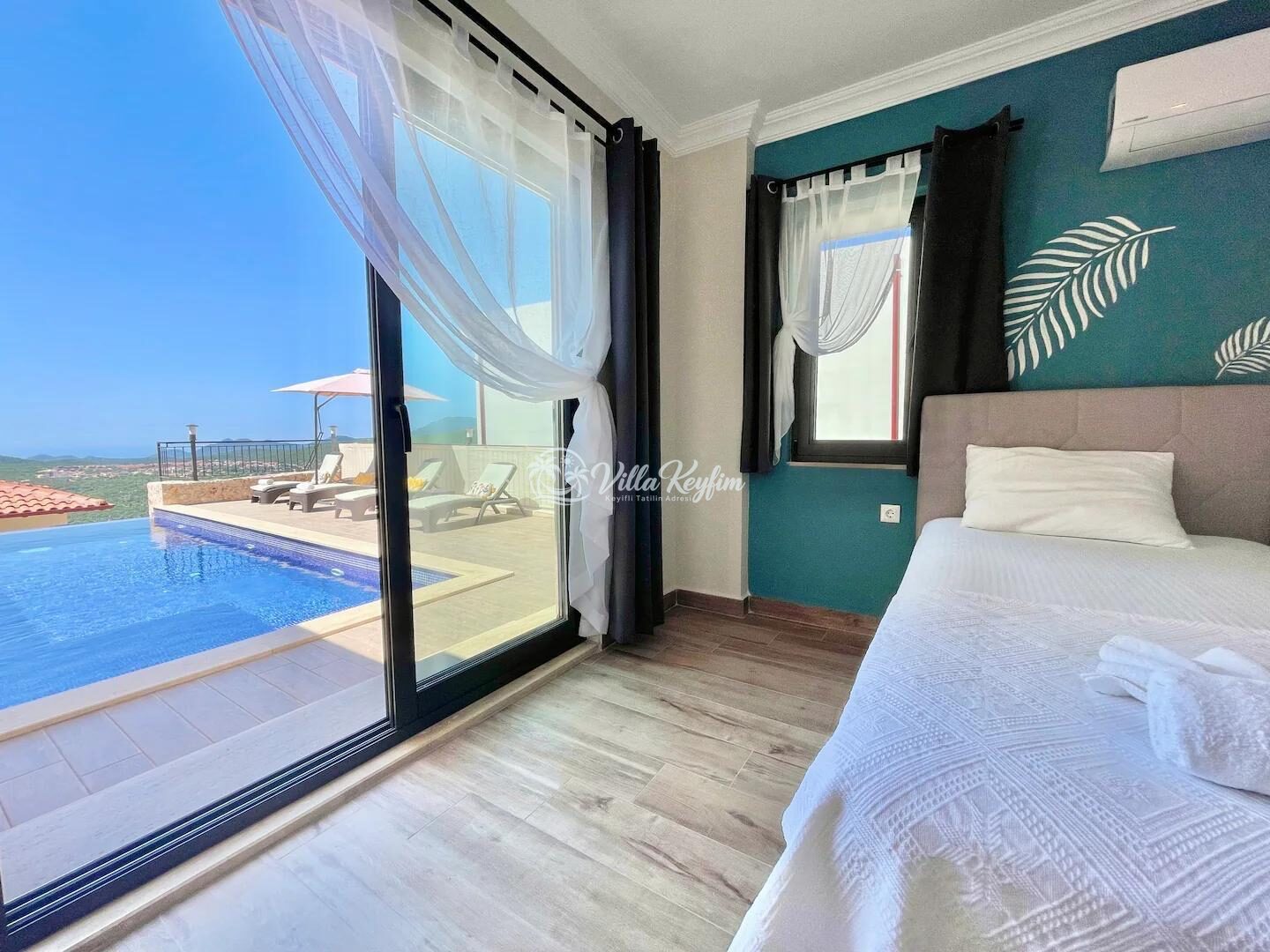 Villa Zeus — 17