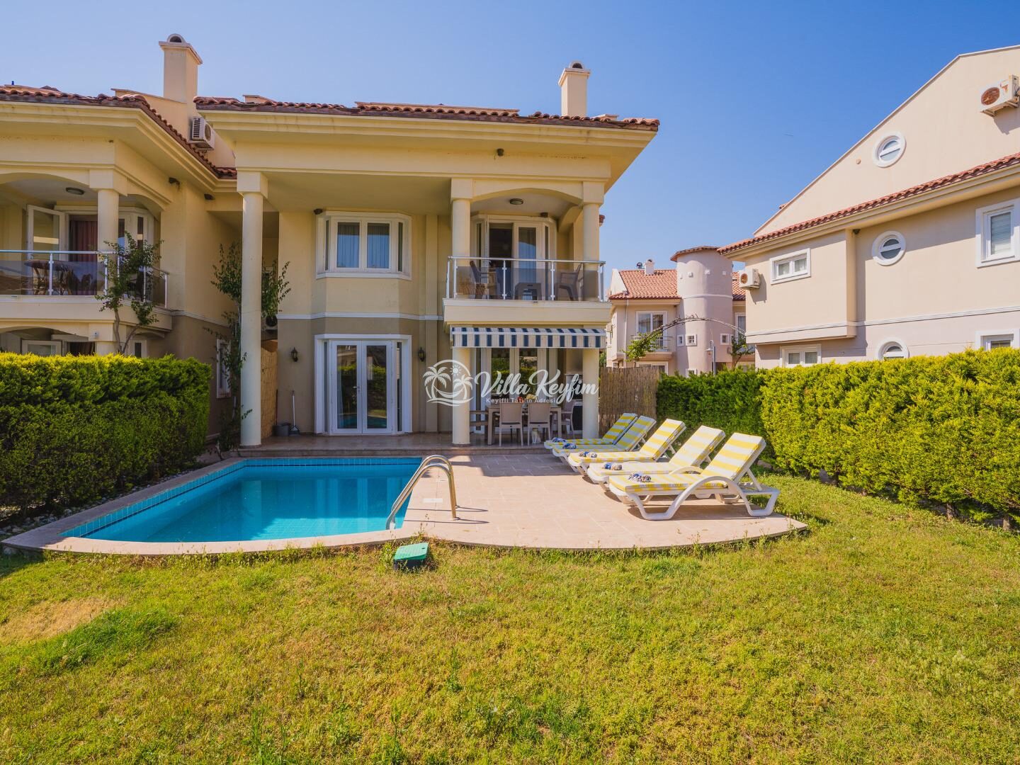 Villa Pearl 9 — 4