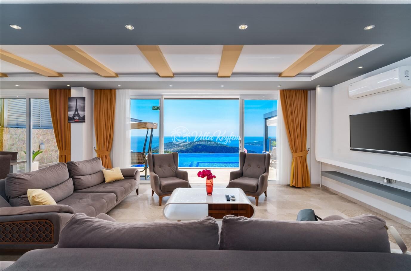 Villa Voyage — 44
