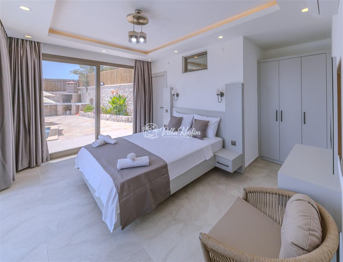 Villa Eterna — 29