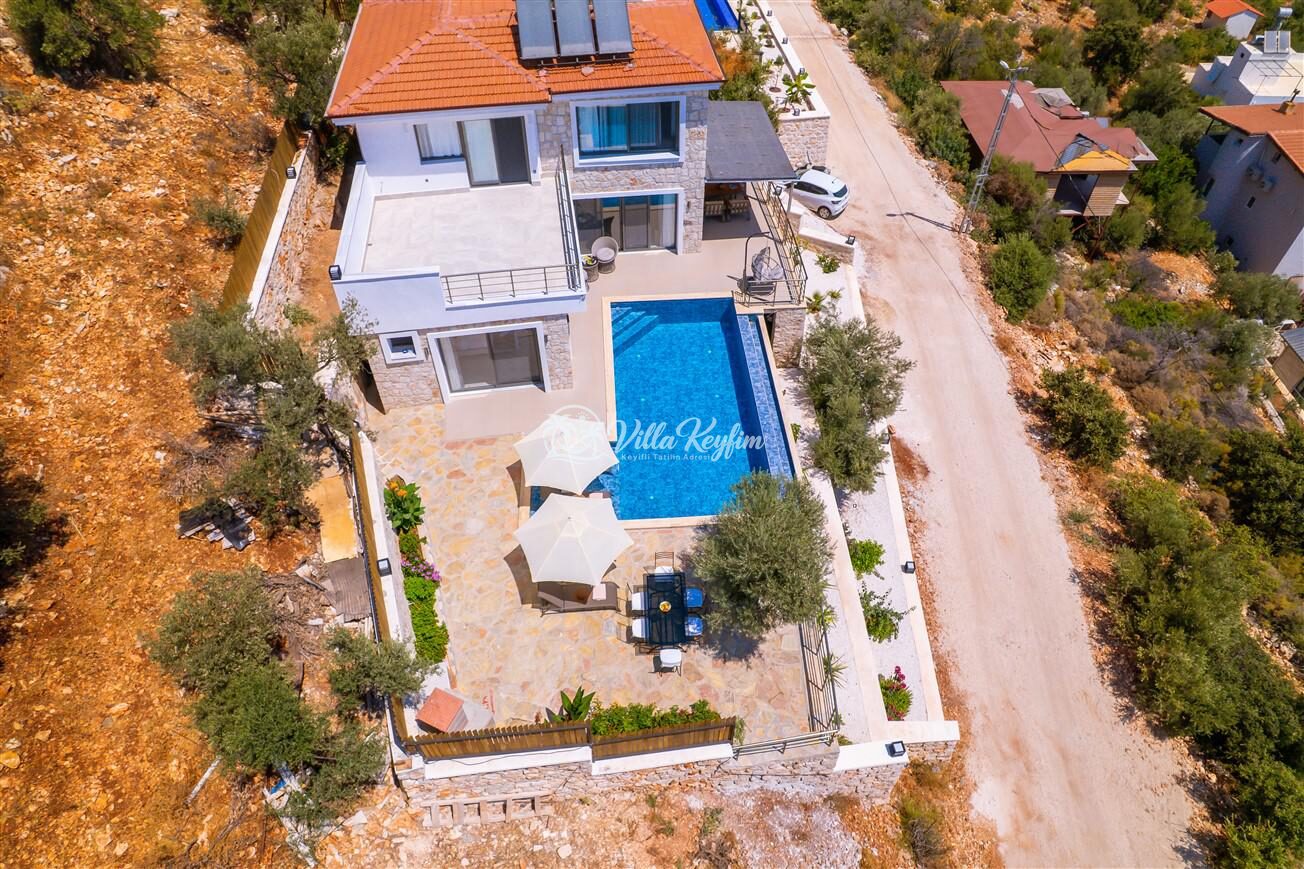 Villa Eterna — 57