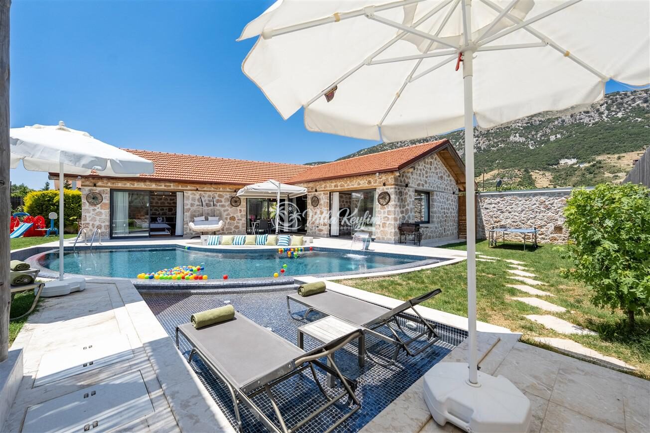 Villa Topcu Stone — 44