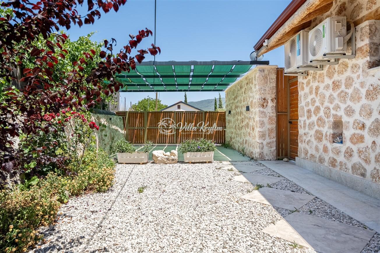Villa Topcu Stone — 108