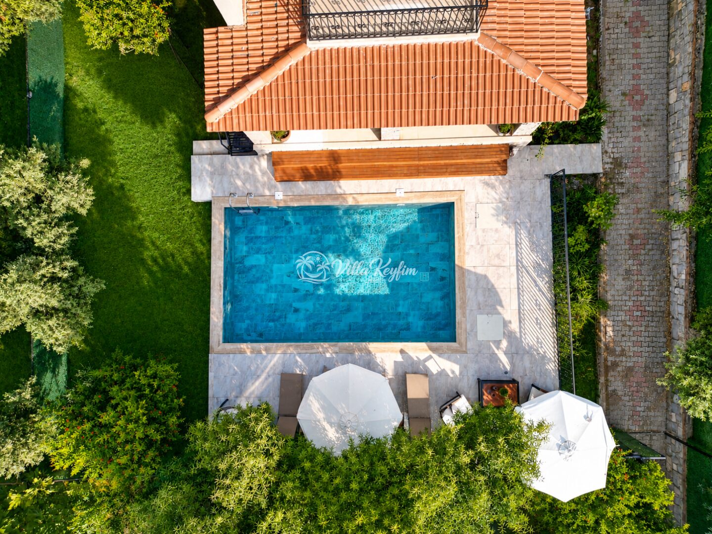 Villa Almond 1 — 31