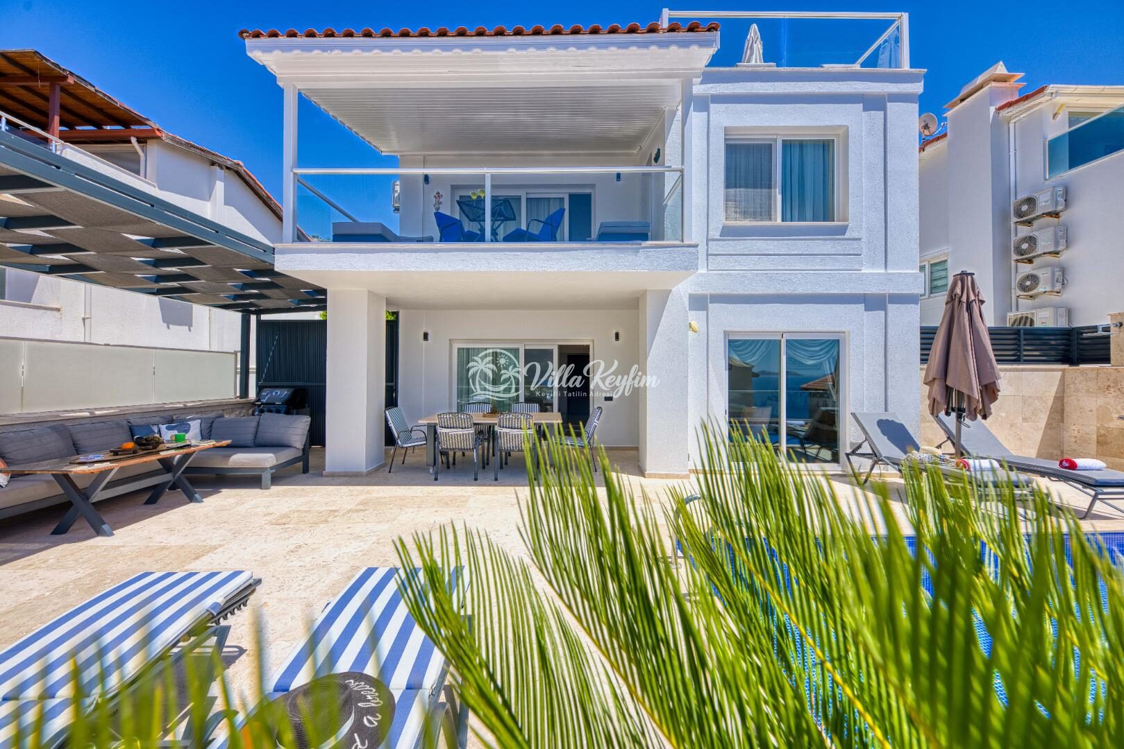 Villa Bella Luna — 11
