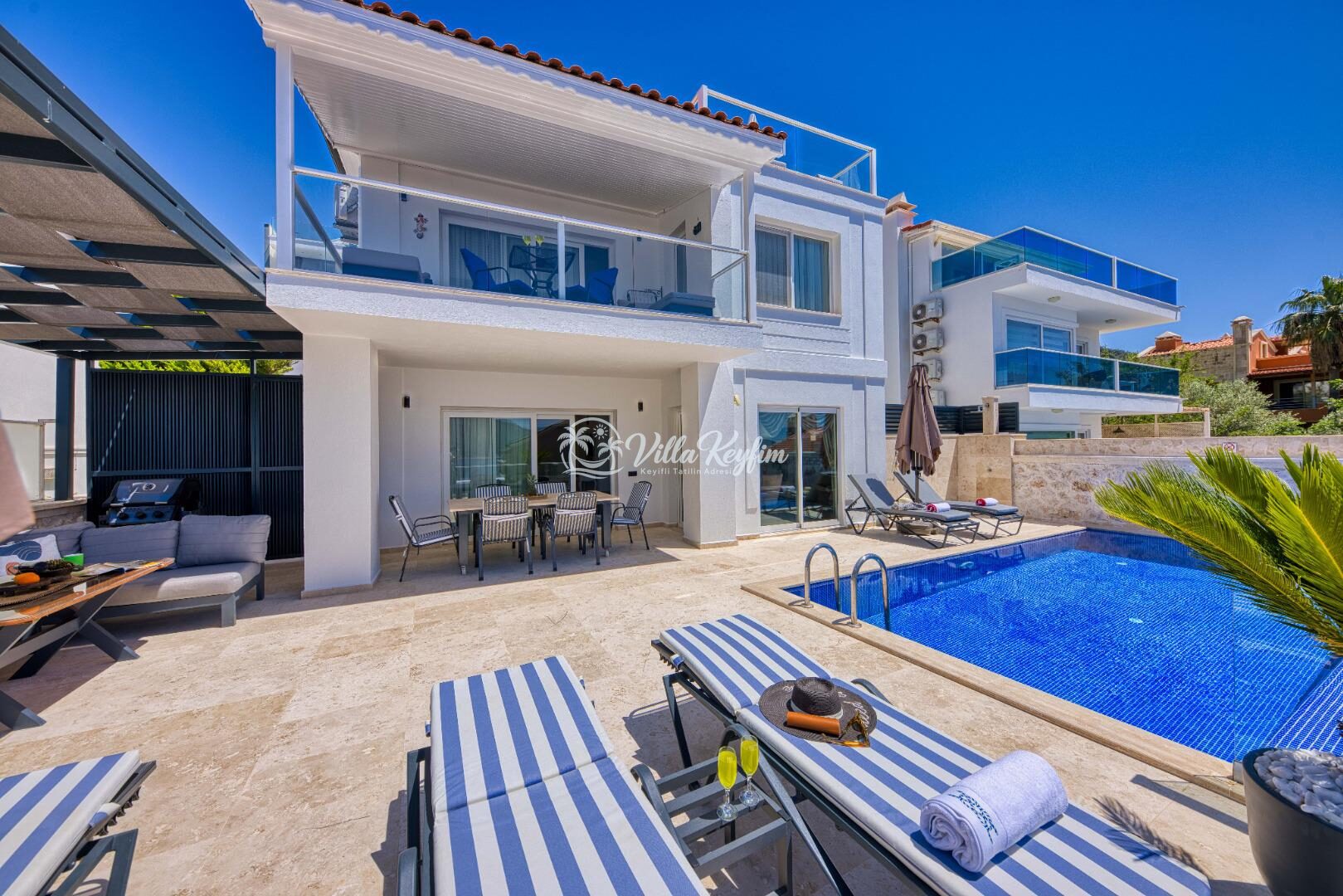 Villa Bella Luna — 12