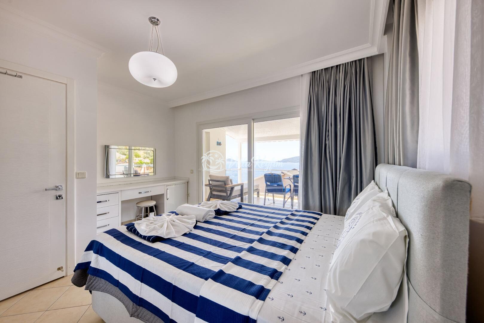 Villa Bella Luna — 48