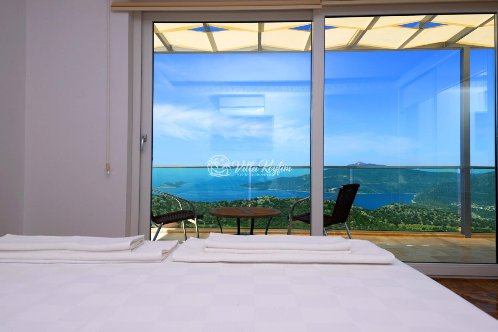 Villa Montana — 60