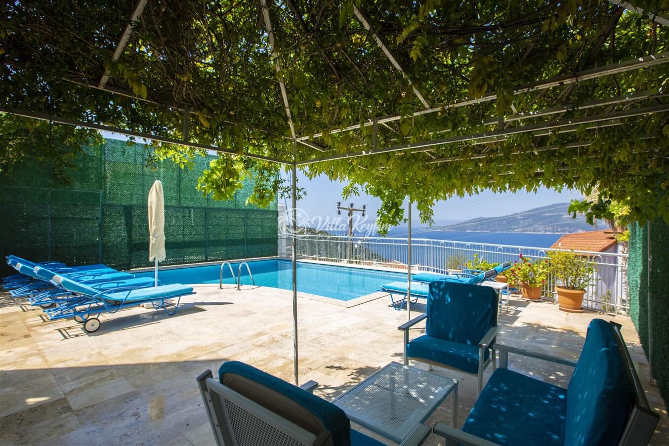Villa Baysal Bergamot — 14