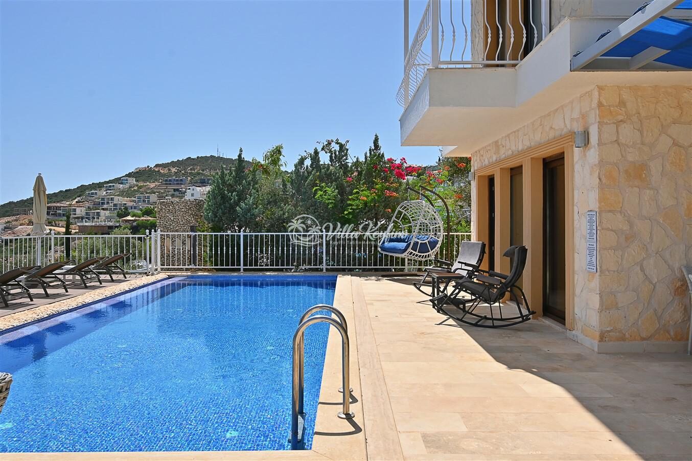 Villa Dionysus — 3