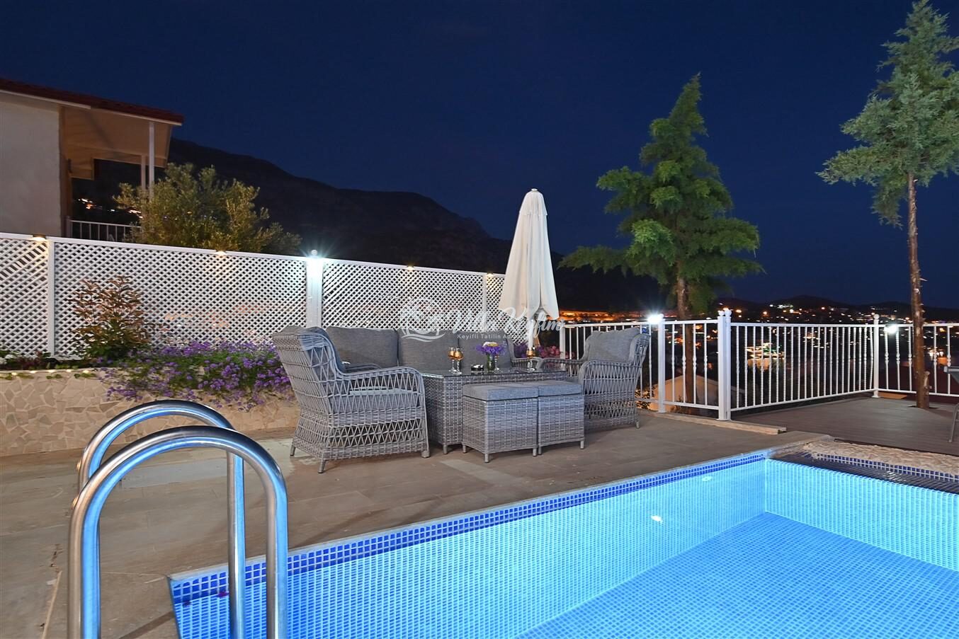 Villa Dionysus — 23