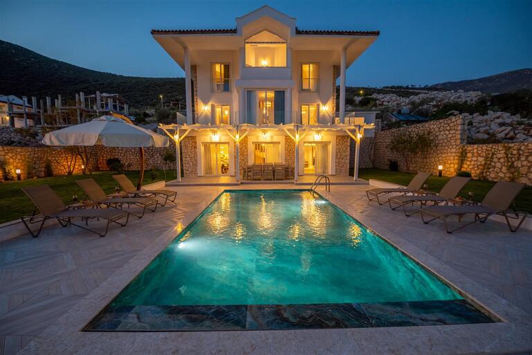 Villa Elana 2 — 1