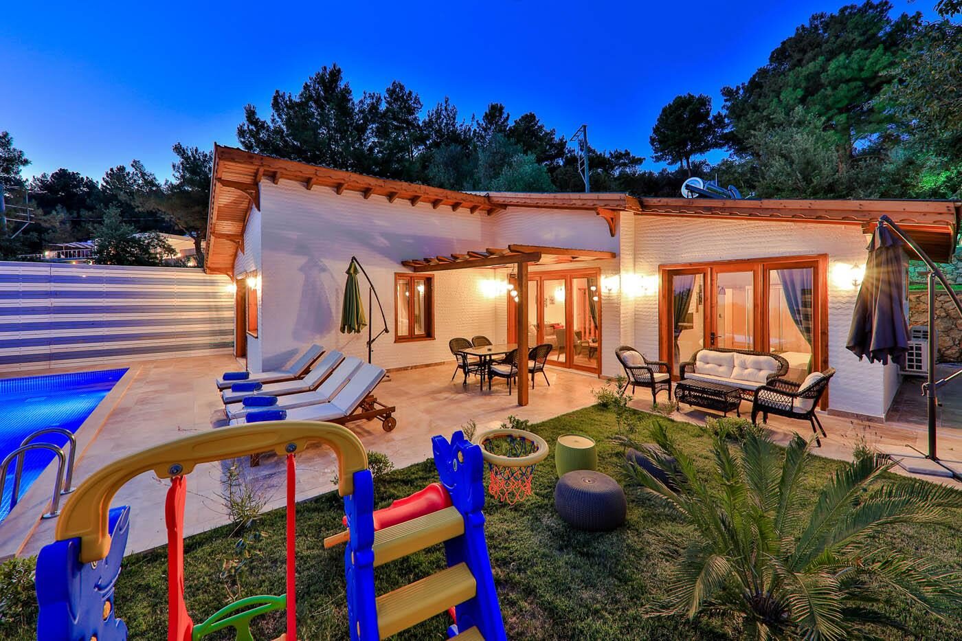 Villa Sunset Duo — 10