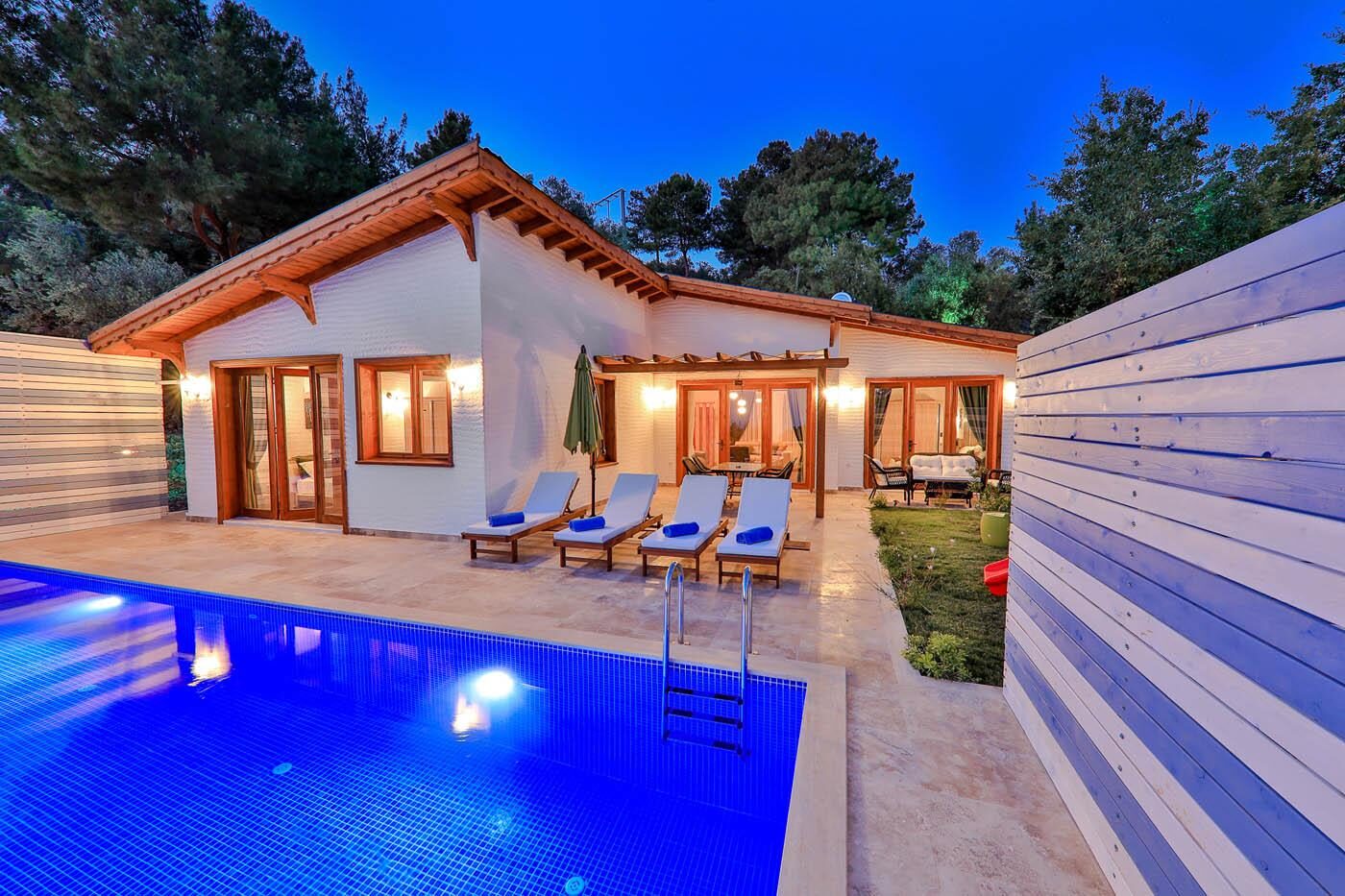 Villa Sunset Duo — 20