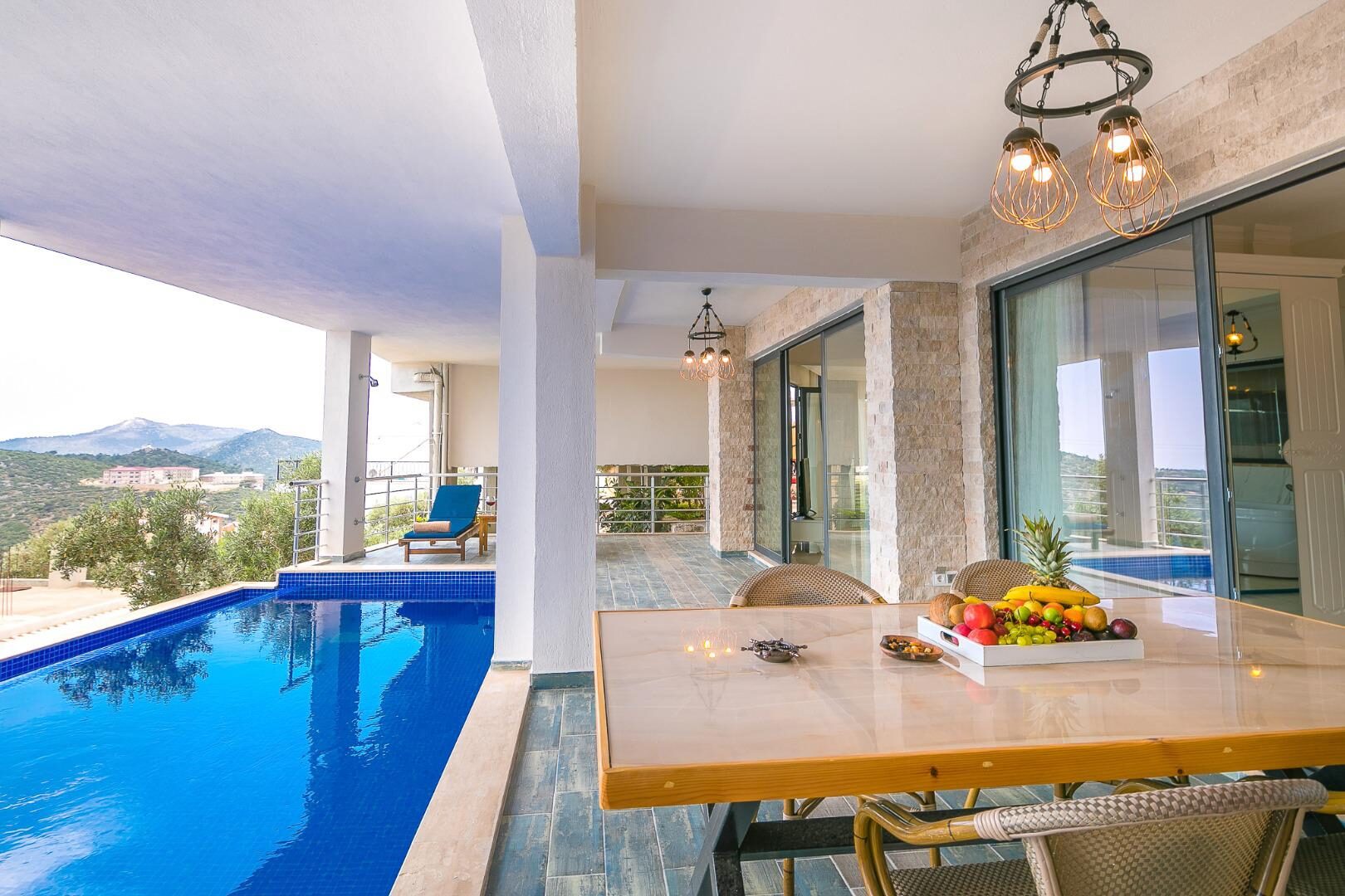 Villa Hills Spring — 6