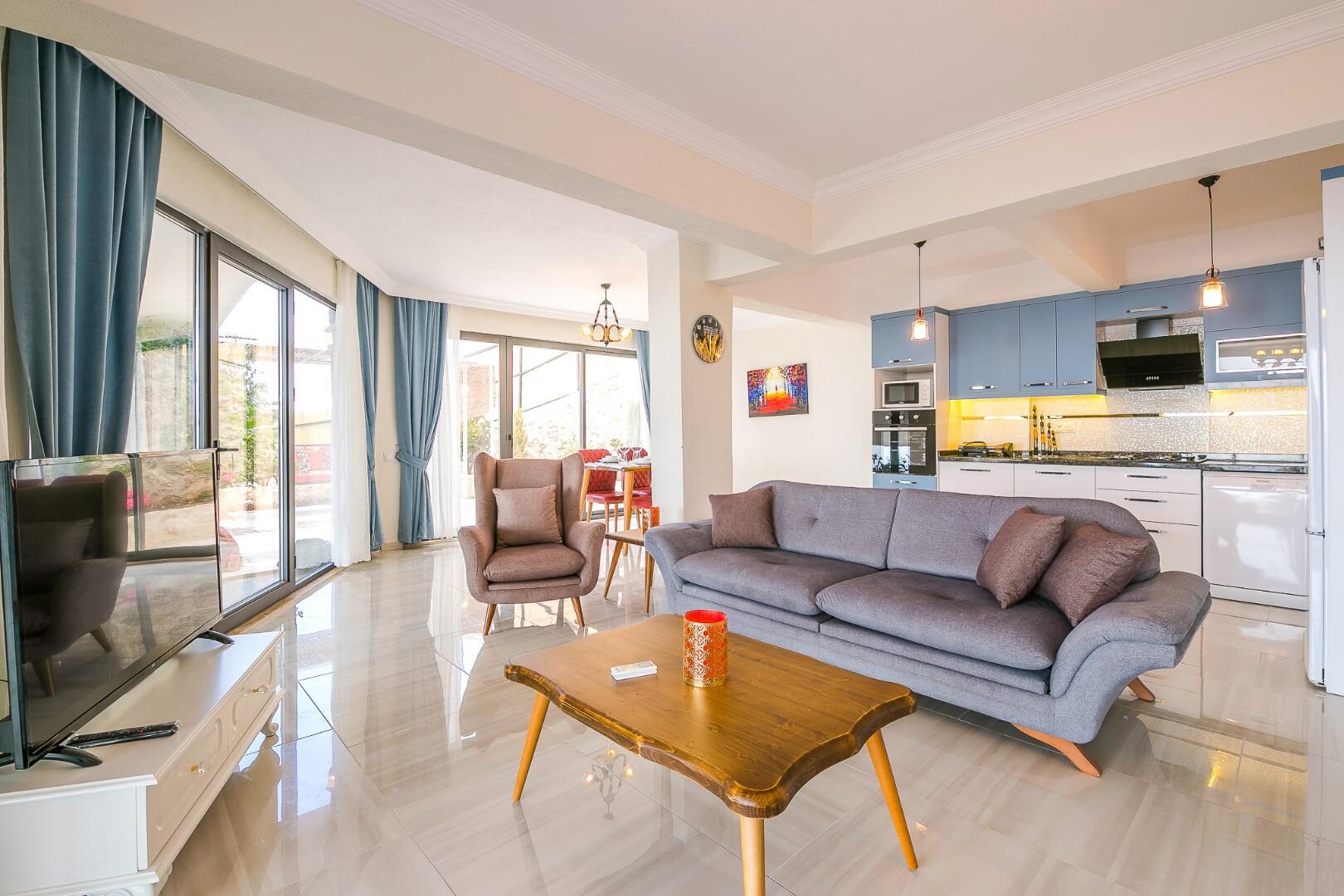 Villa Hills Spring — 20