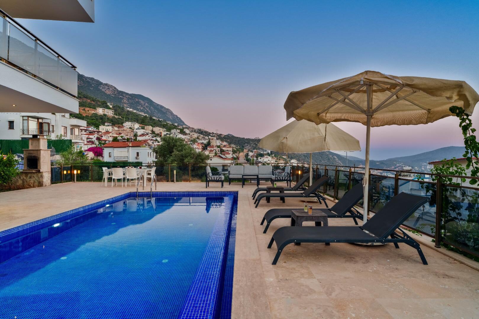 Villa Vala — 11