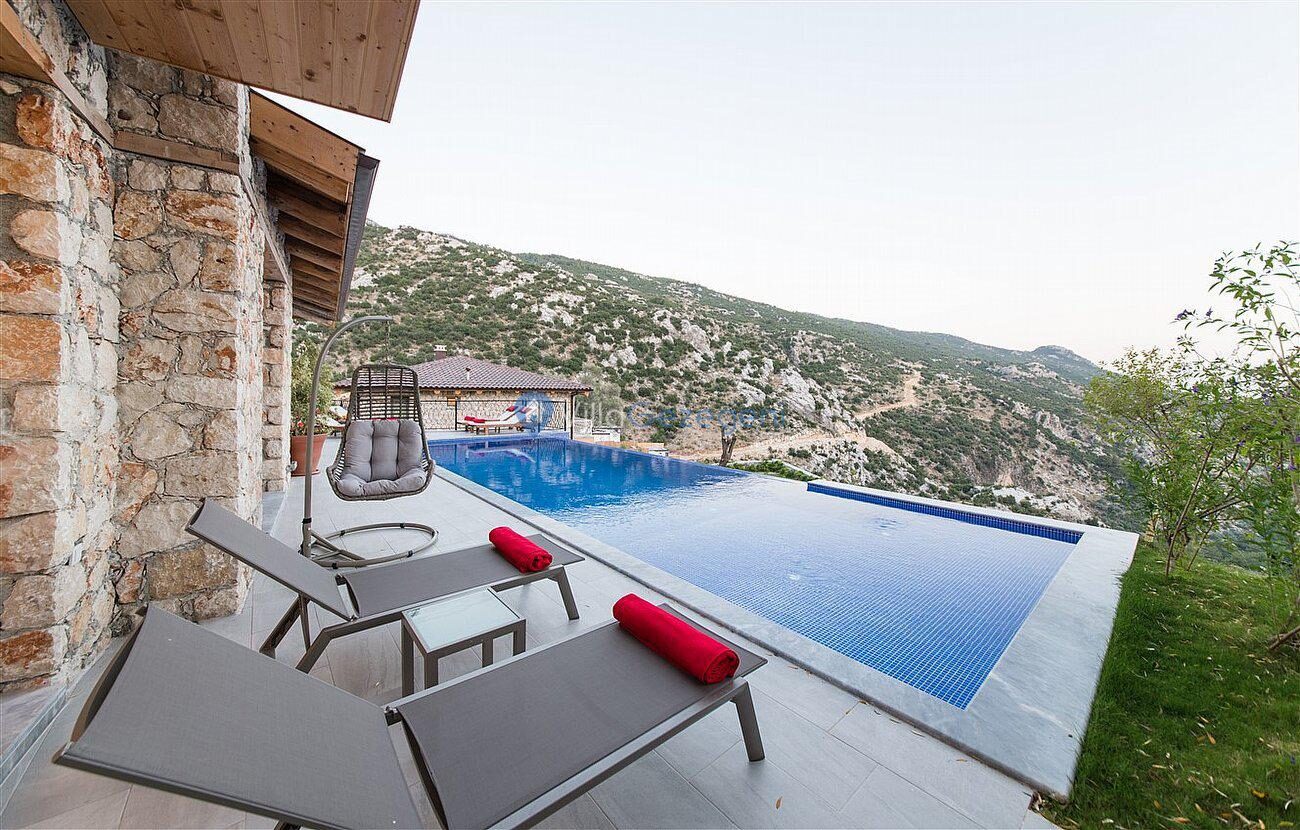 Villa Flora — 4