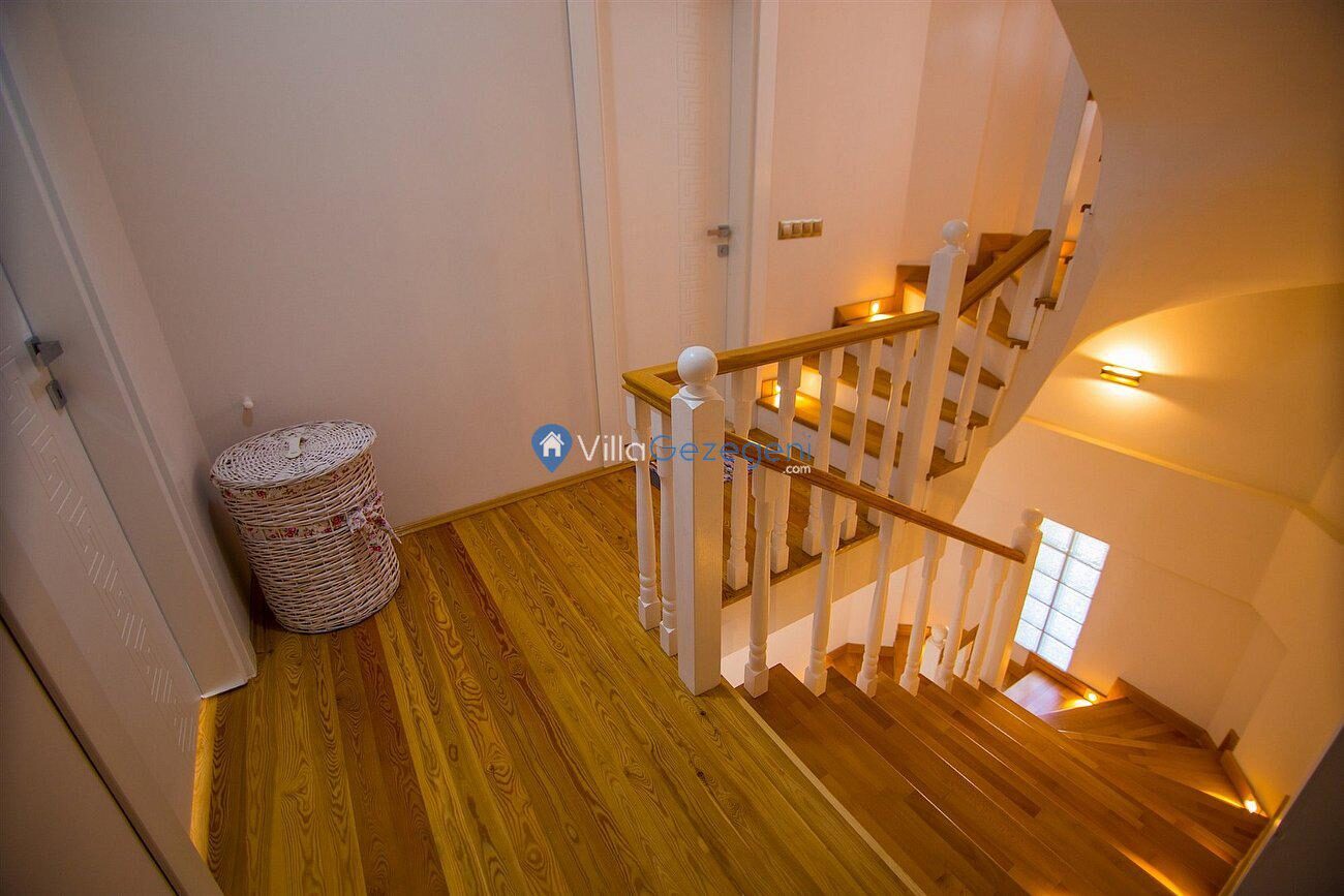 Villa Polo Three — 26