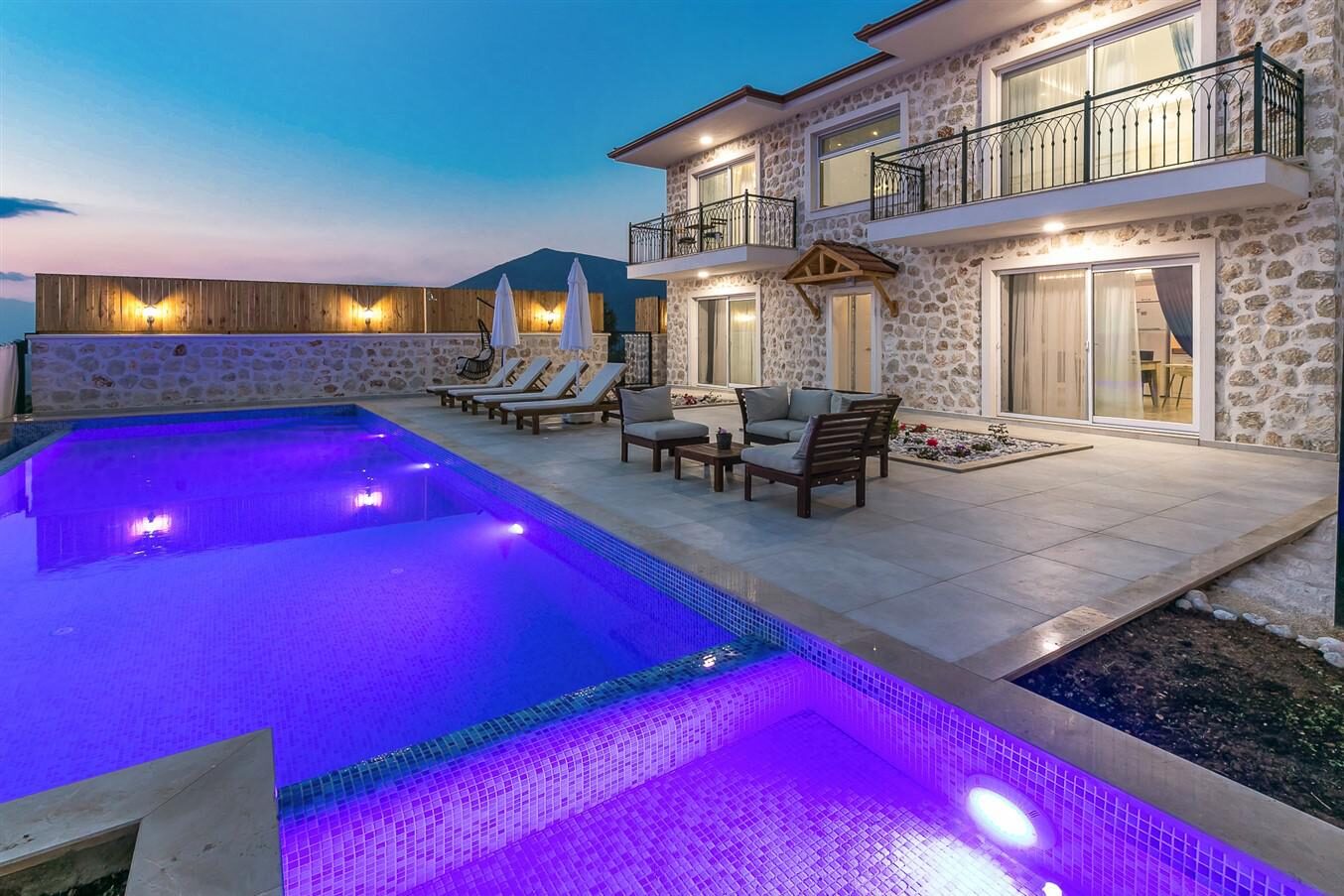 Villa Lavinia — 10