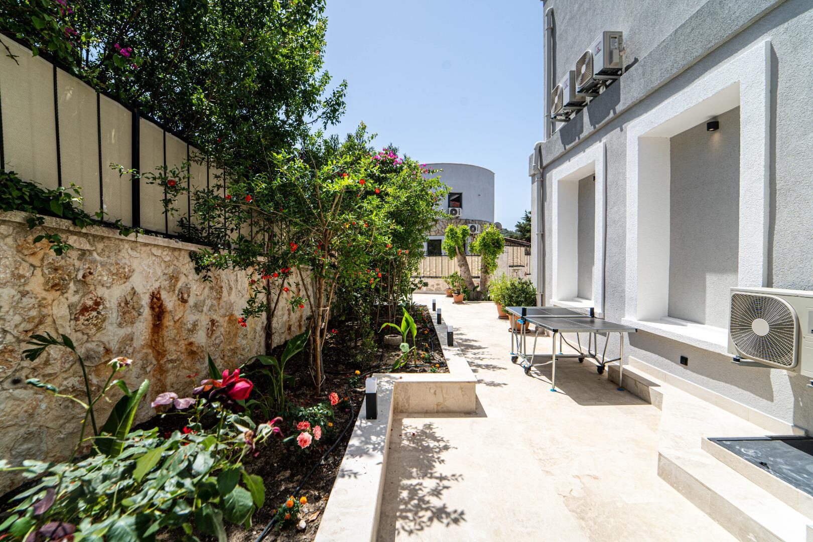 Villa Safran County — 36
