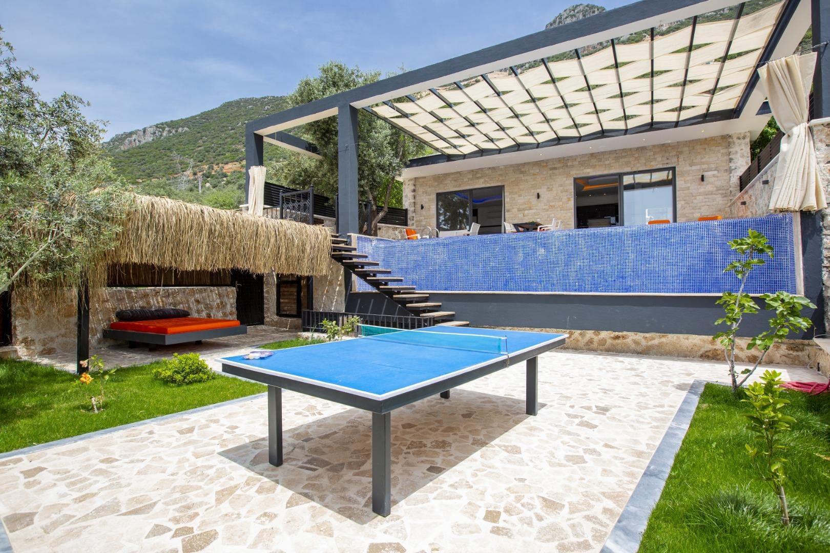 Villa Panama — 3