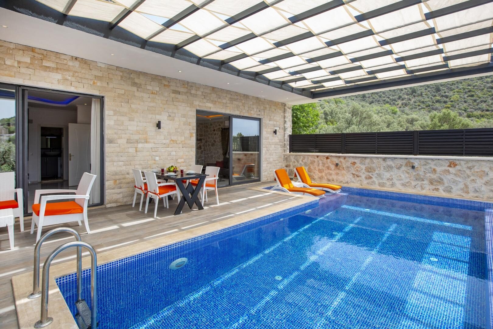 Villa Panama — 7