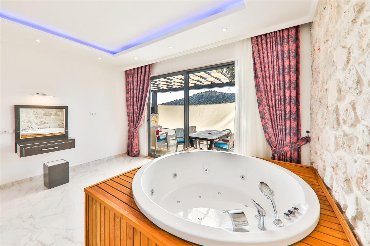 Villa Panama — 29