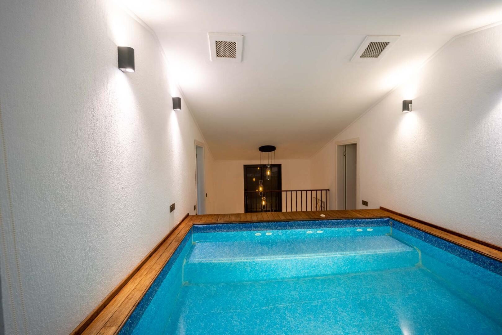 Villa Therapy 620 — 65