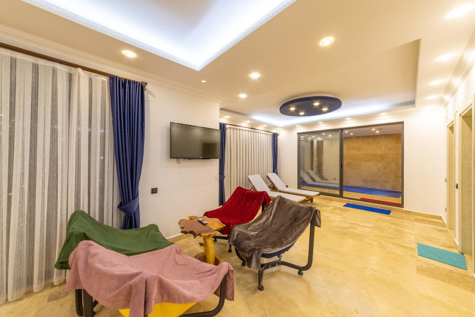 Villa Therapy — 27