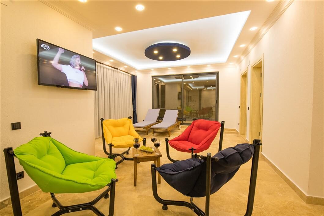 Villa Therapy — 53