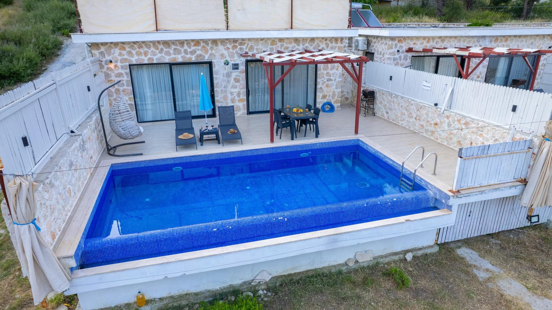Villa Stone House 1 — 4