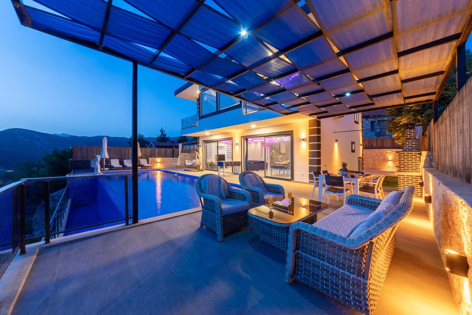 Villa Pilot — 3