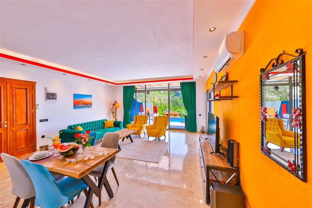 Villa Rainbow — 24