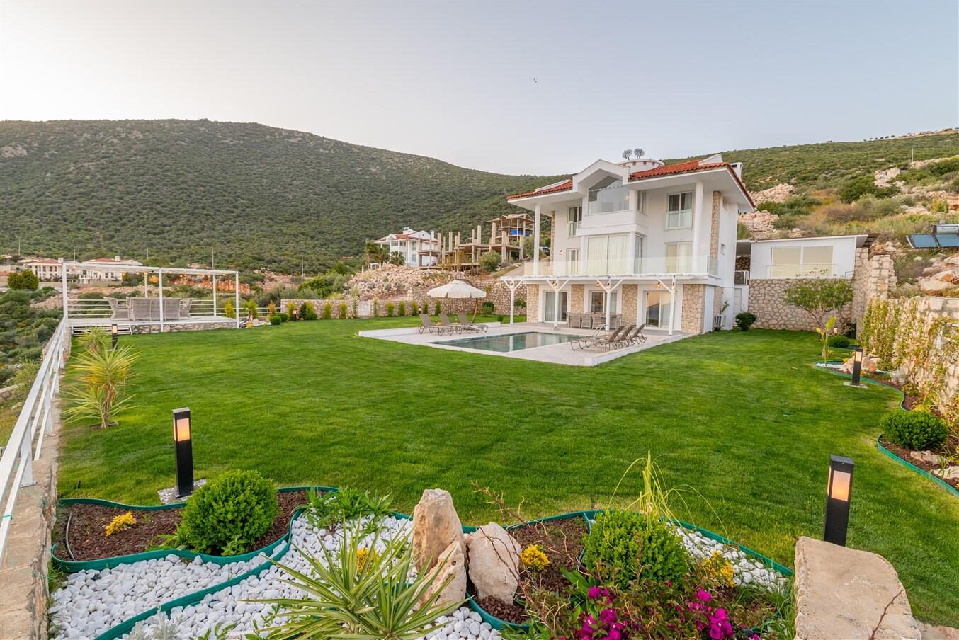 Villa Elana 2 — 87