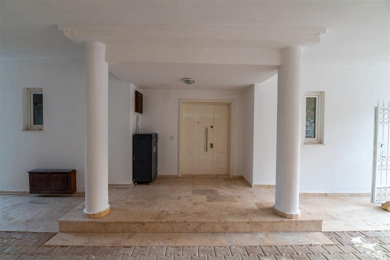 Villa Elana 2 — 96