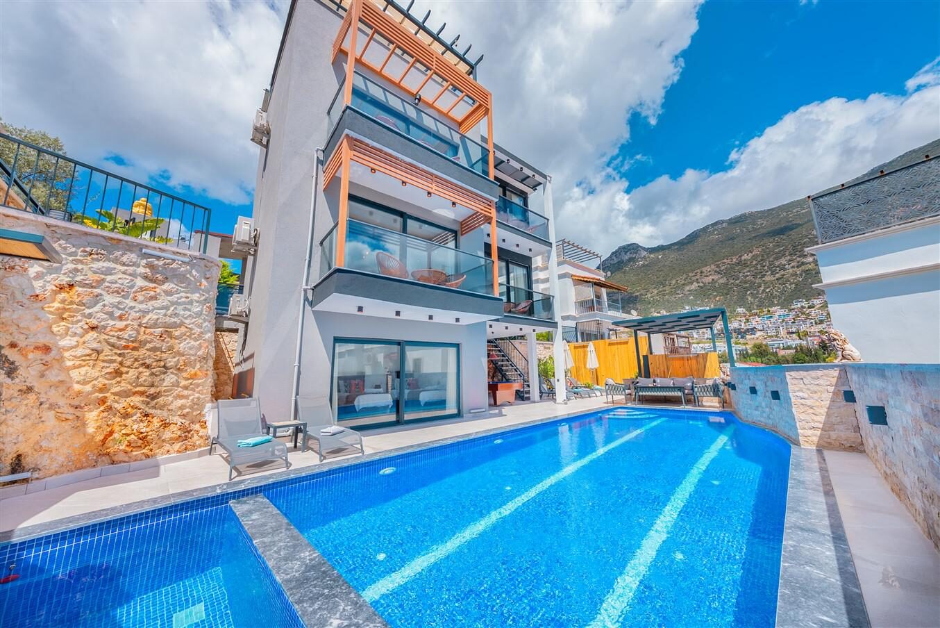 Villa Tekin Kalkan — 1