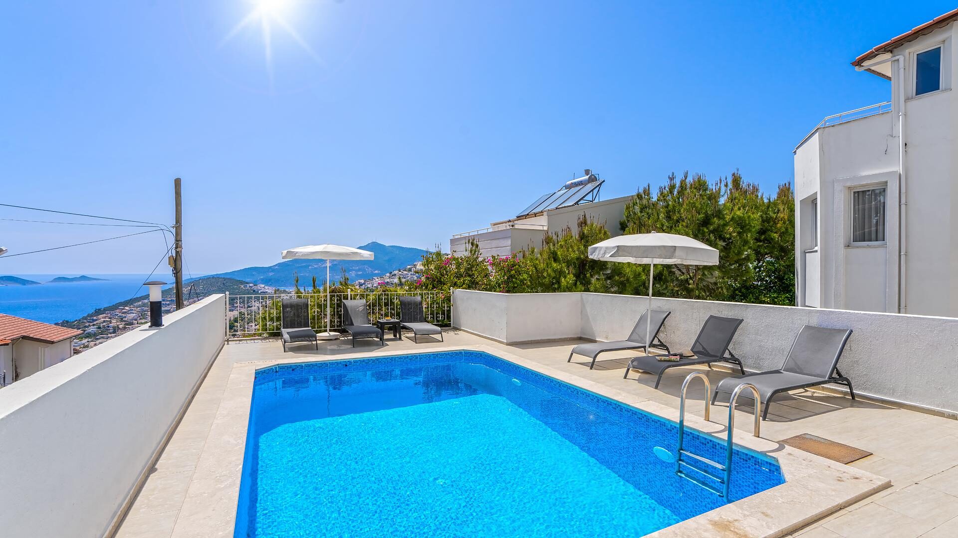 Villa Alica — 16