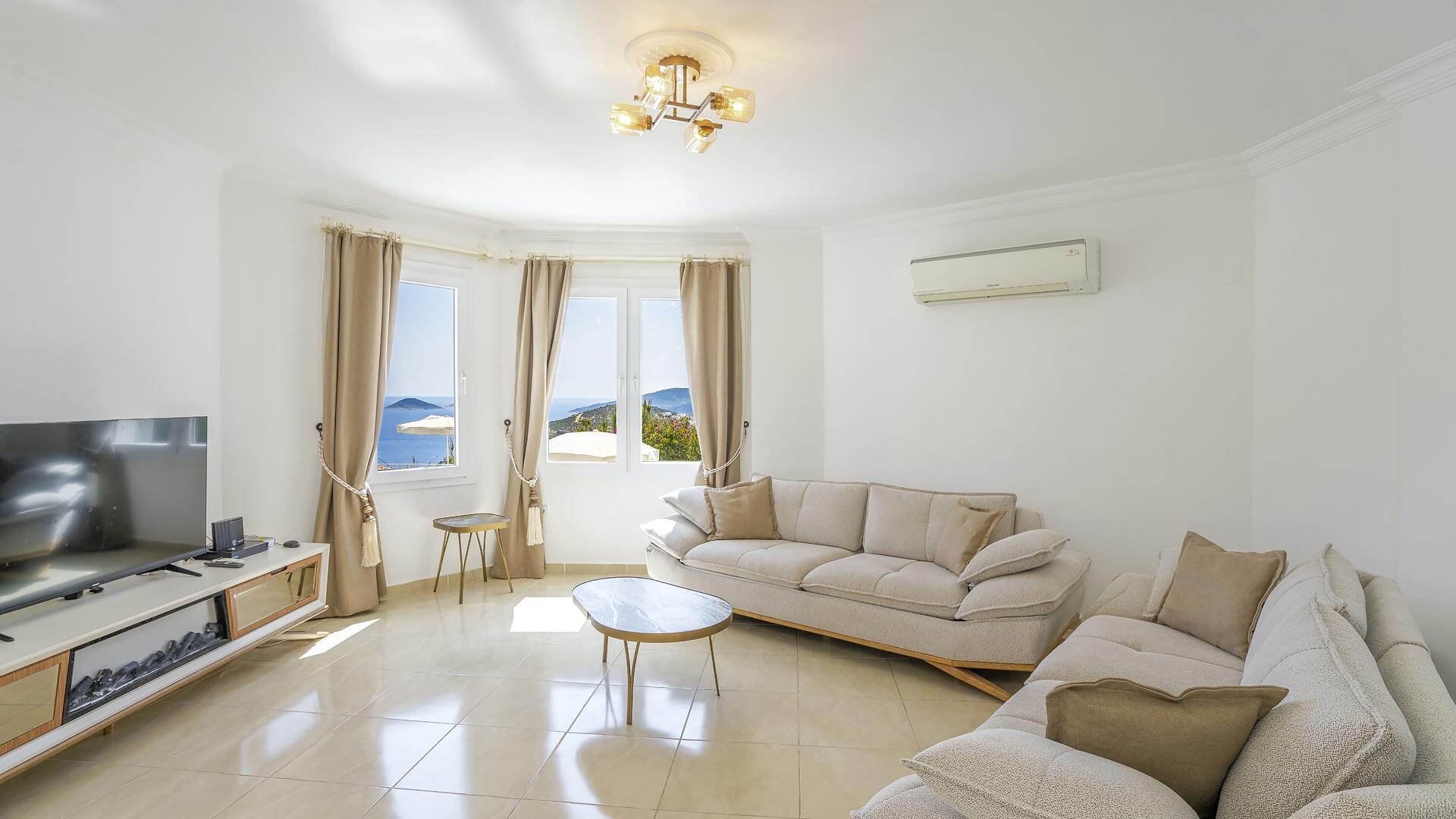 Villa Alica — 60