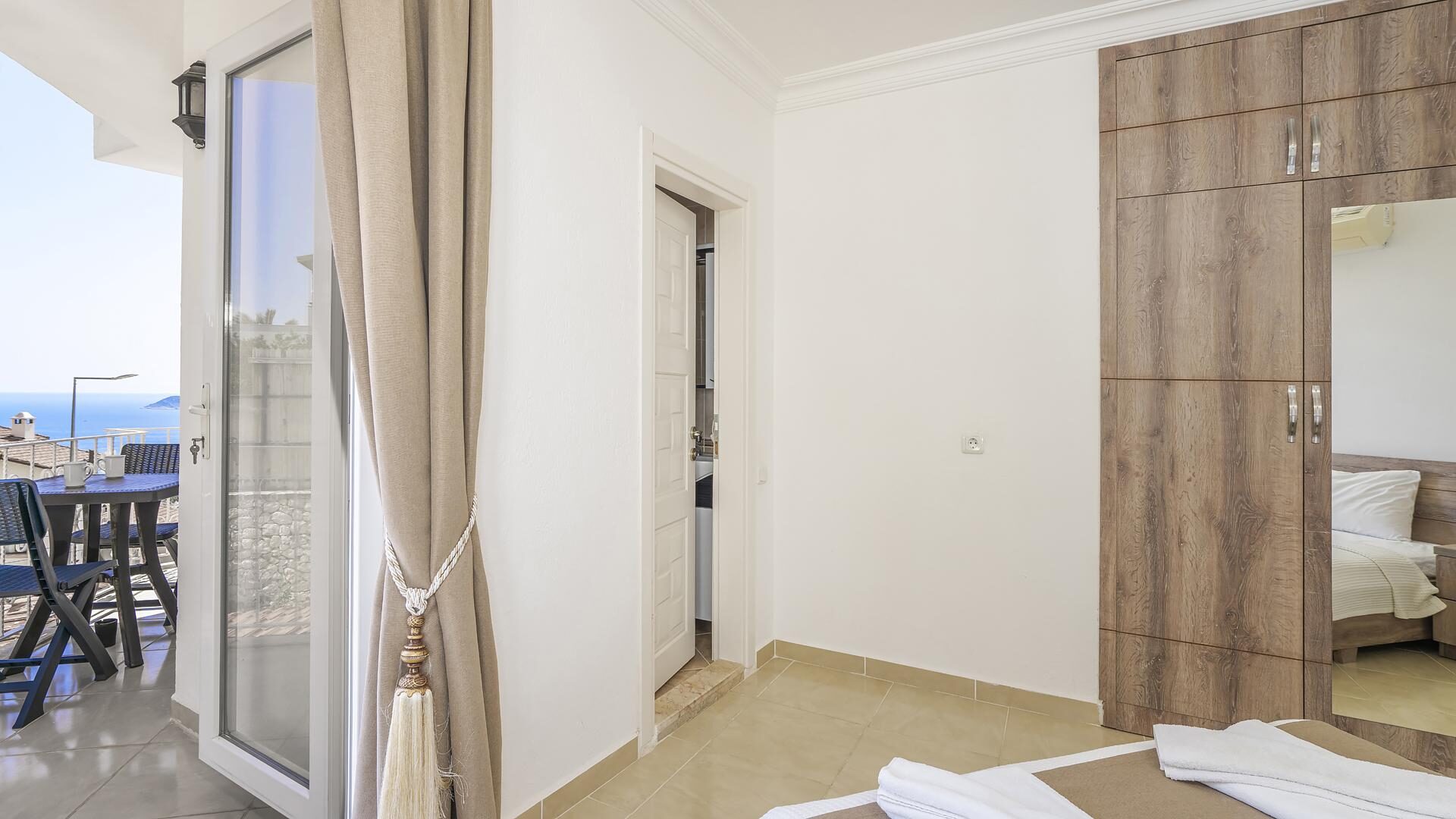 Villa Alica — 89