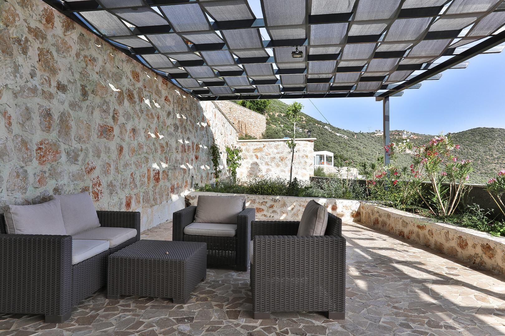 Villa Tria — 31