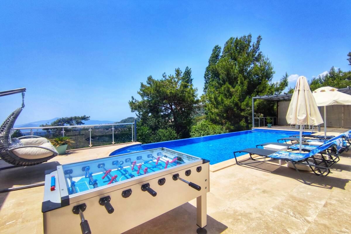 Villa Secret Swiss — 31