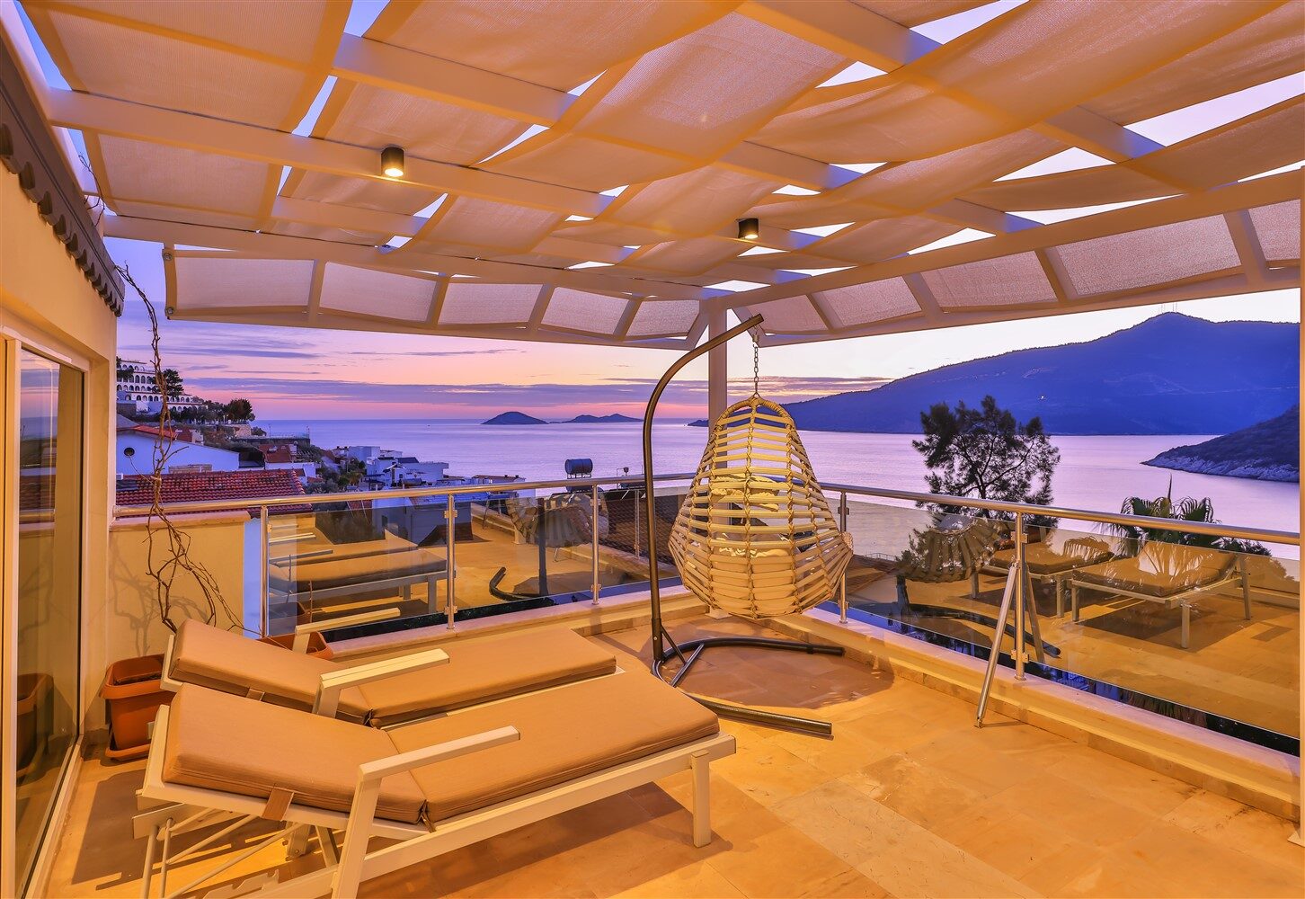 Villa Golden Lotus — 9