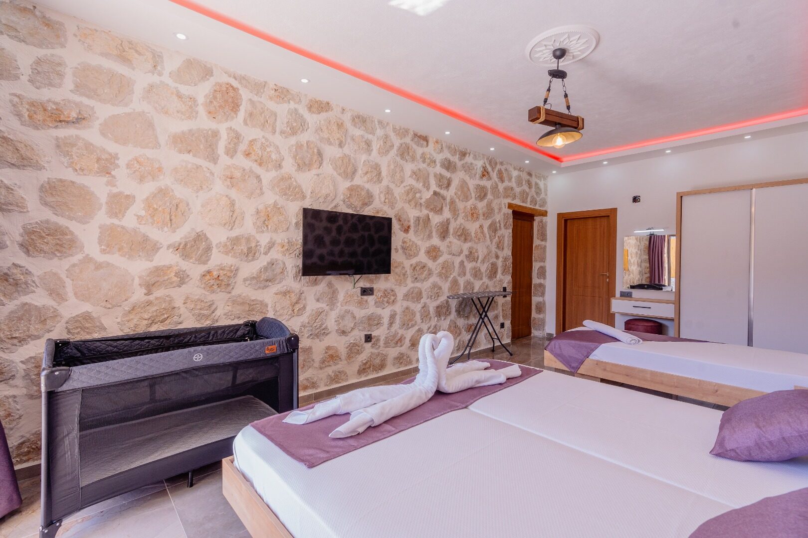 Villa Enes Wiev 2 — 48