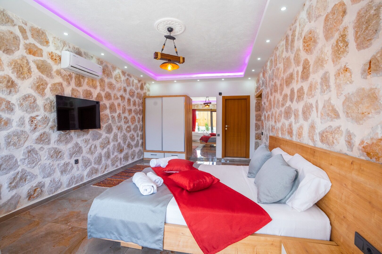 Villa Enes Wiev 2 — 58